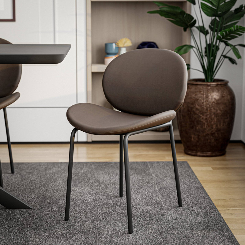 Chaise moderne en cuir PU avec structure en fer, confortable et belle chaise d'appoint pour la cuisine et la salle à manger