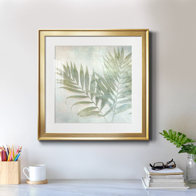 «Soft Leaves III» par J Paul, reproduction d'art sur papier encadrée, H 30,5 po x l 30,5 po x P 1,5 po, Papier encadré doré