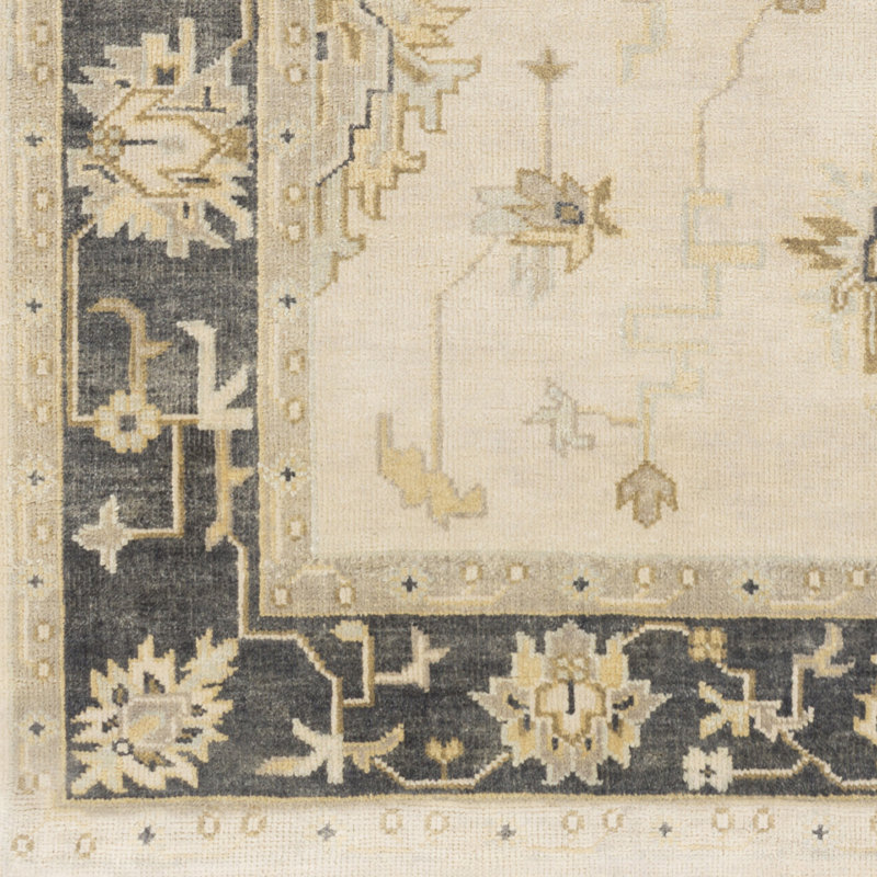 Visconti Wool Oriental Indoor Rug, Rectangle 9' x 13'