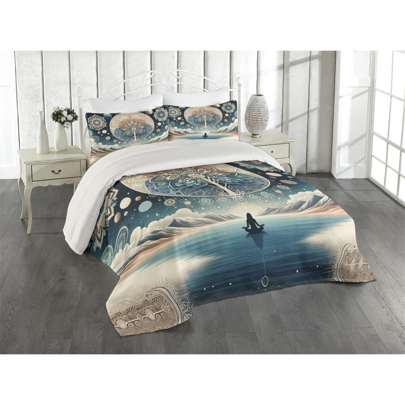 Polyester Coverlet, Queen Coverlet + 2 Standard Shams