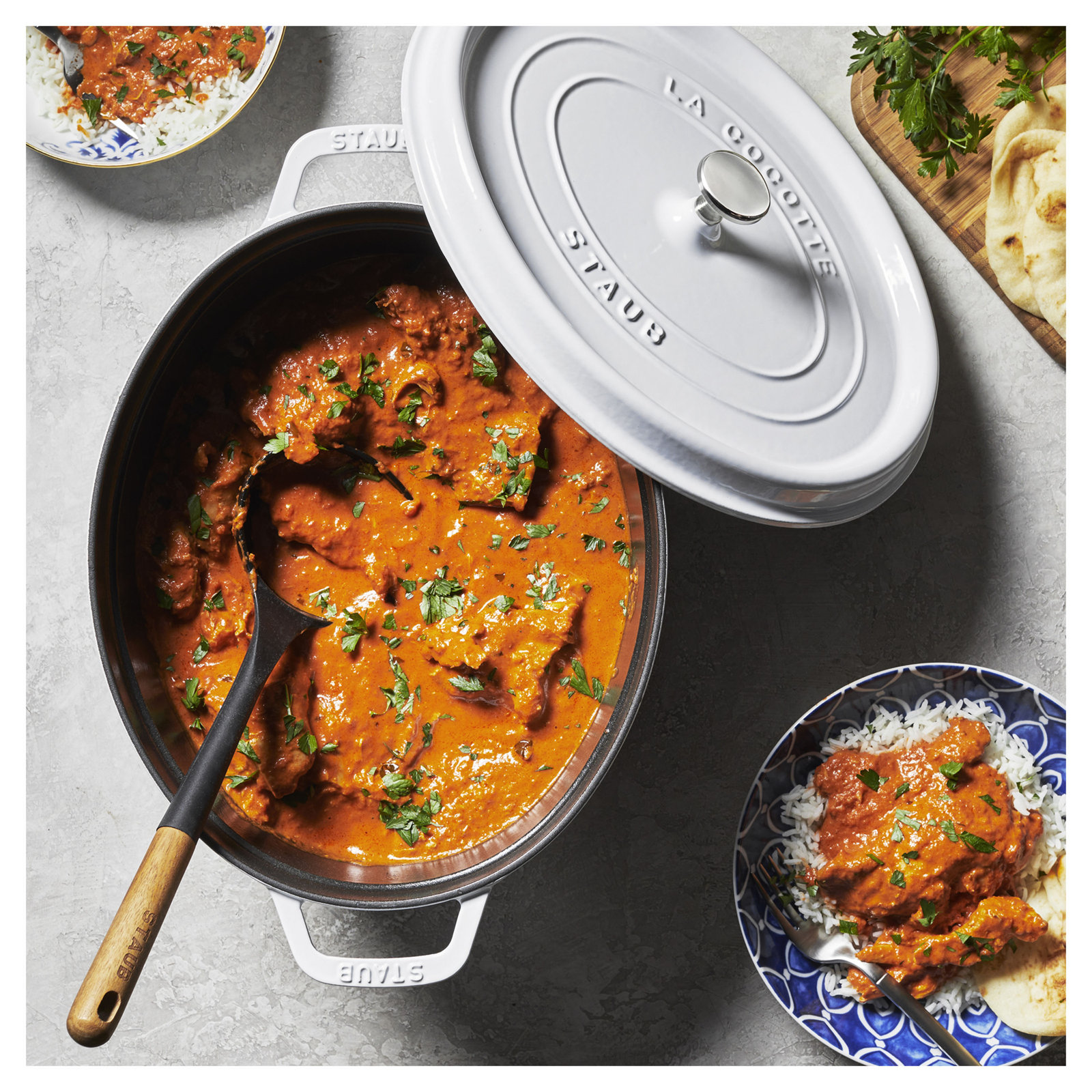 Enameled Cast Iron Cocotte, White, 5.75 qt