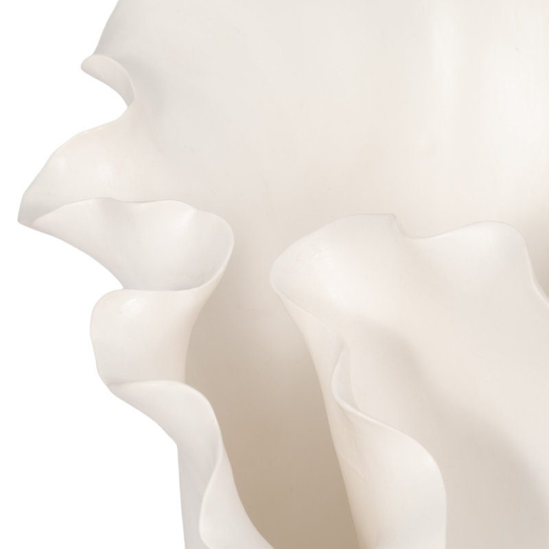 Vase en grès céramique moderne avec motif organique sculpté et silhouette artistique, H 11 po x l 12 po x P 10 po