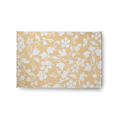 Ingunn Chenille Floral Indoor Rug