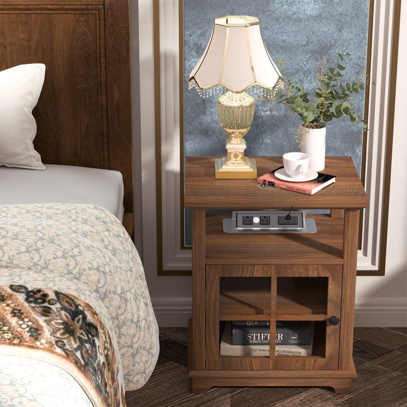 Grande table de chevet en bois manufacturé 22,4 po Katishia avec rangement et prises intégrées, Noyer