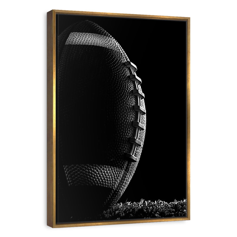 Football monochrome, Cadre flottant doré, 13" x 19"