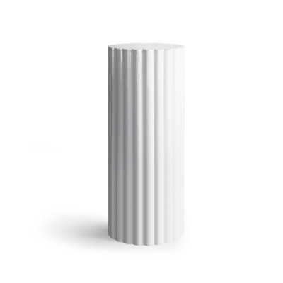 Colonne de présentation en métal blanc