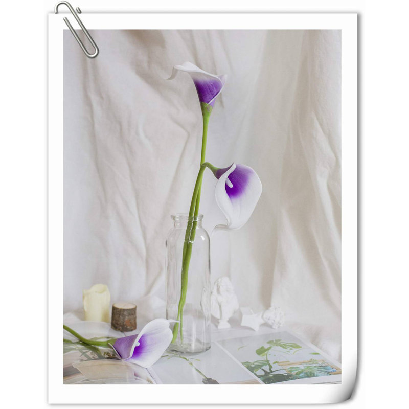 Arrangement Lillies, H 13,58 po x l 2,3 po x P 3 po, Mauve/blanc