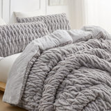 Wrinkle Rolls Chunky Bunny - Coma Inducer Oversized Comforter Set