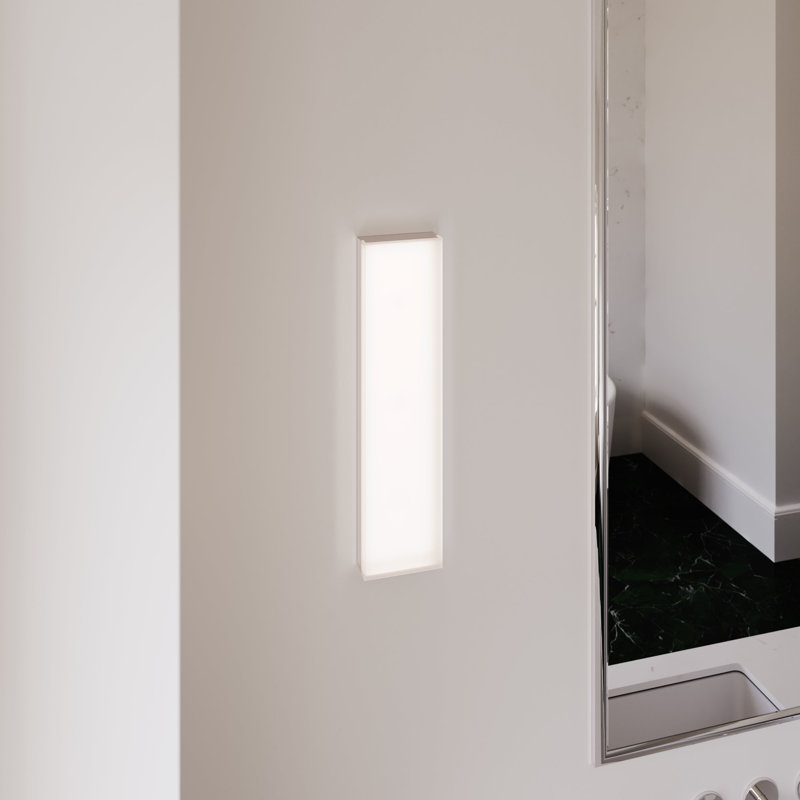 Vanity™ 1 - Light LED Bath Bar, 18.5"H x 4.5"W x 0.75"D