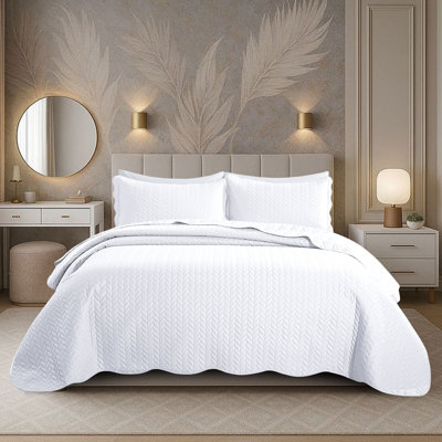 Ensemble de couvre-lit matelassé en microfibre embossée