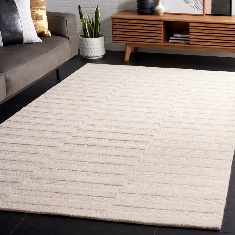 Ebony Hand Tufted Wool/Cotton Solid Color Rug in Ivory, Rectangle 5' x 8'