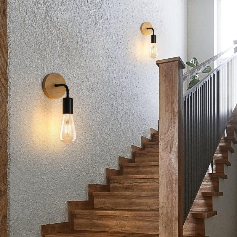 Geof Armed Sconce