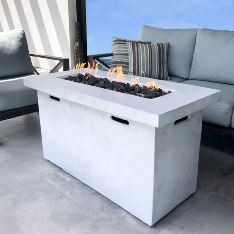 Foyer d'extérieur en béton de 25 po x l 42 po, rouille et intempéries, flamme réglable à bouton-poussoir, table d'extérieur en béton, 42 po, conception moderne, base à flamme