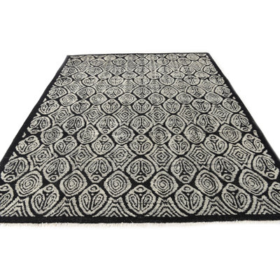 Tapis noir 8 x 10 Porcaro