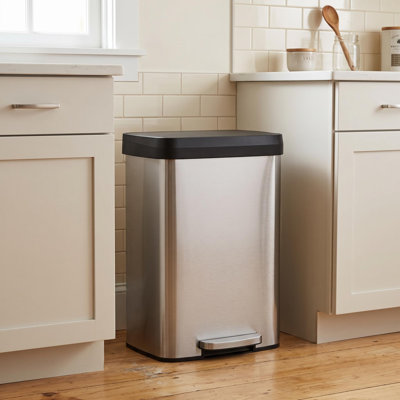 Poubelle 50L / 13,2 gallons, poubelle de cuisine en métal avec couvercle à fermeture en douceur et anneau de retenue de sac, utilisation dans plusieurs pièces, livraison