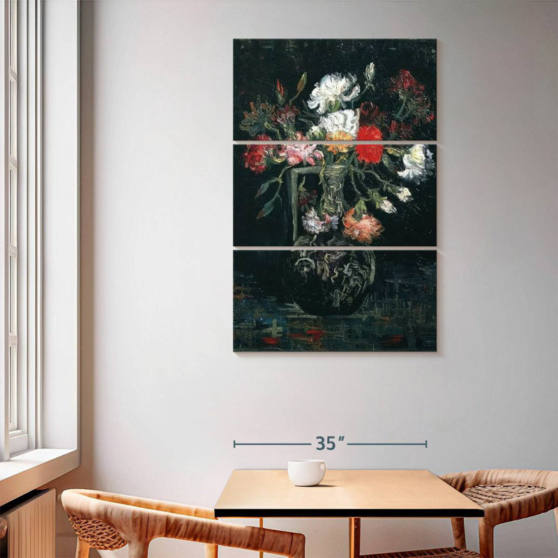 Vase Harnek avec œillets blancs et rouges, H 65 po x l 42 po