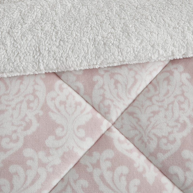  CEDAR COURT Hyde Damask Blush Polyester Plush/Sherpa Comforter Set, King Comforter + 2 King Shams