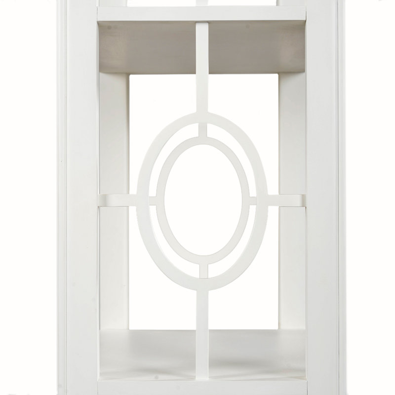 Etagere, Ghost