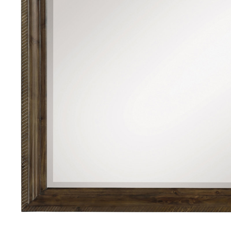 Commode 7 tiroirs l 63,6 po Ellette