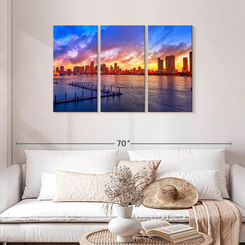 Coucher de soleil éclatant à Sir Sir Miami, H 28 po x l 45 po