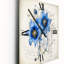 Illustration rétro de la marguerite bleue I - horloge murale rétro Daisy-99640664
