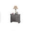 Mobilier de chambre à coucher contemporain contemporain moderne au fini chêne gris antique avec table de chevet et table de chevet avec placage en chêne