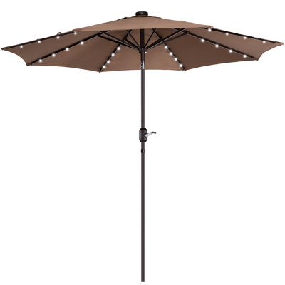 Parasol de patio avec lumières solaires - Parasol d'extérieur 9 pi avec 32 DEL et inclinaison automatique pour terrasse, table, cour ou piscine de Pure Garden (brun)