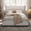 Lit plateforme simple tapissier avec tête de lit à dossier en lin beige