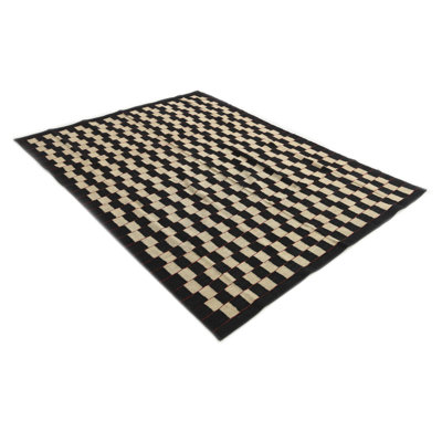 Tapis noir et blanc 7x9 Pinkerton