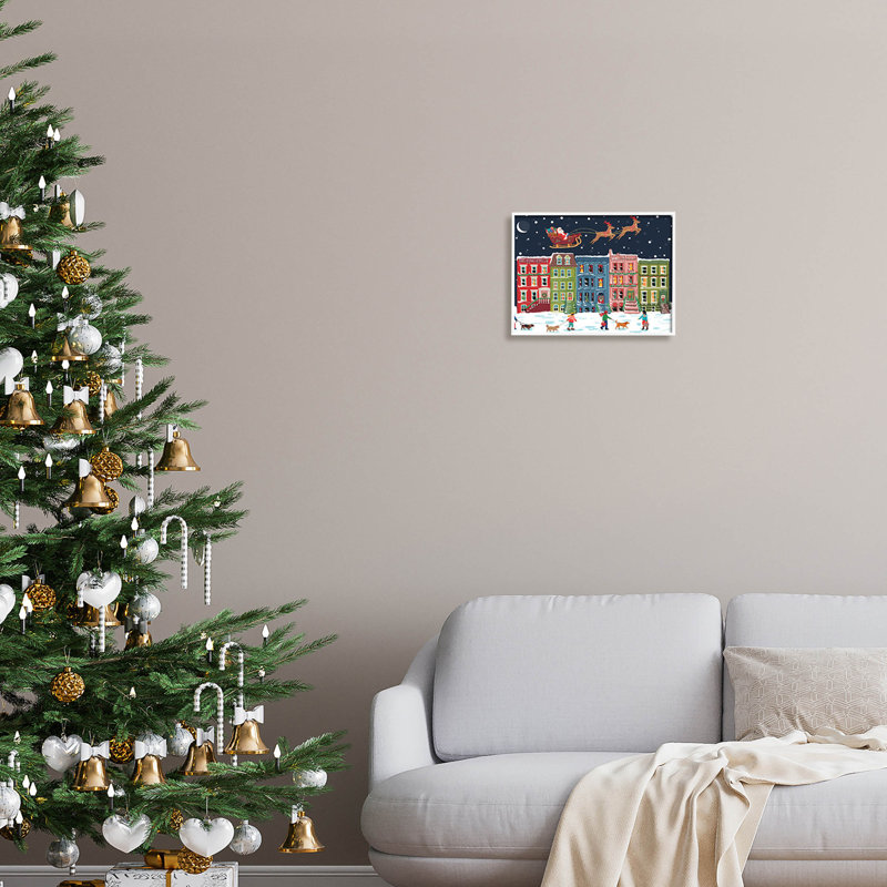 Ville de Noël enneigée : le Père Noël à  -247, H 11 po x l 14 po x P 1,5 po, Giclée encadrée blanc bord de mer