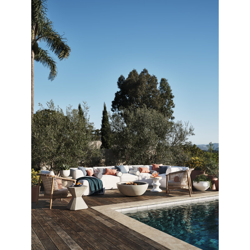 Dali 15.35'' Stone Outdoor Side Table, White