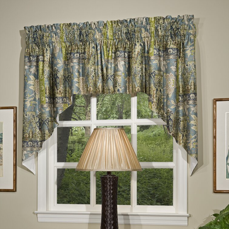 Swags and Filler Valances - Thomasville at Home