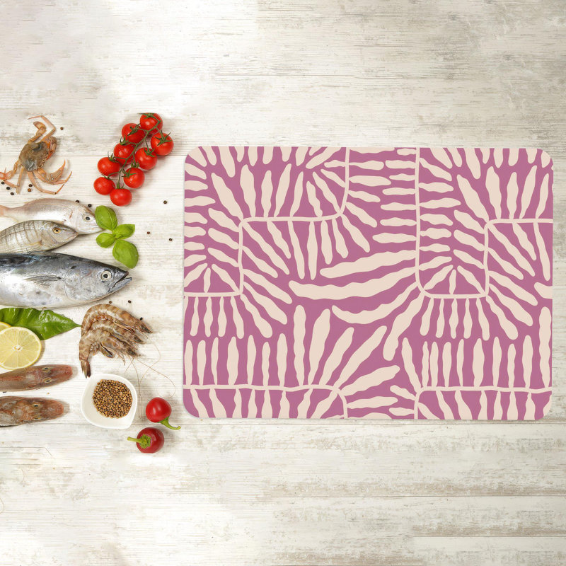 Planche à découper moderne en verre rose avec motif abstrait, idéale pour les cuisines de camping et minimalistes