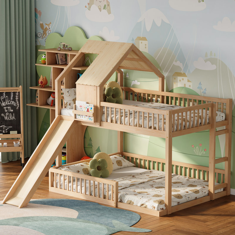 Lit superposé double au-dessus de grand lit double avec glissoire et échelle intégrée pour enfants, adolescents, maisonnette intérieure