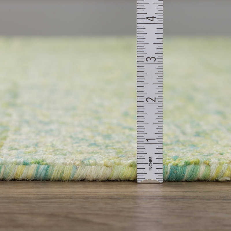 Addison Eastman Variegated Solid Lime, Runner 2'3" x 7'6"