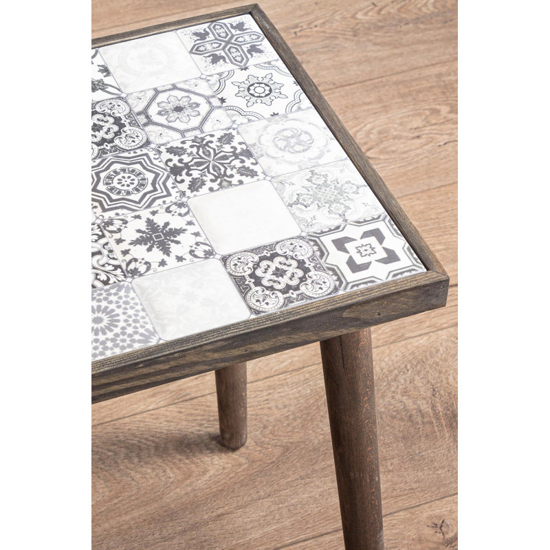 Abreonna End Table