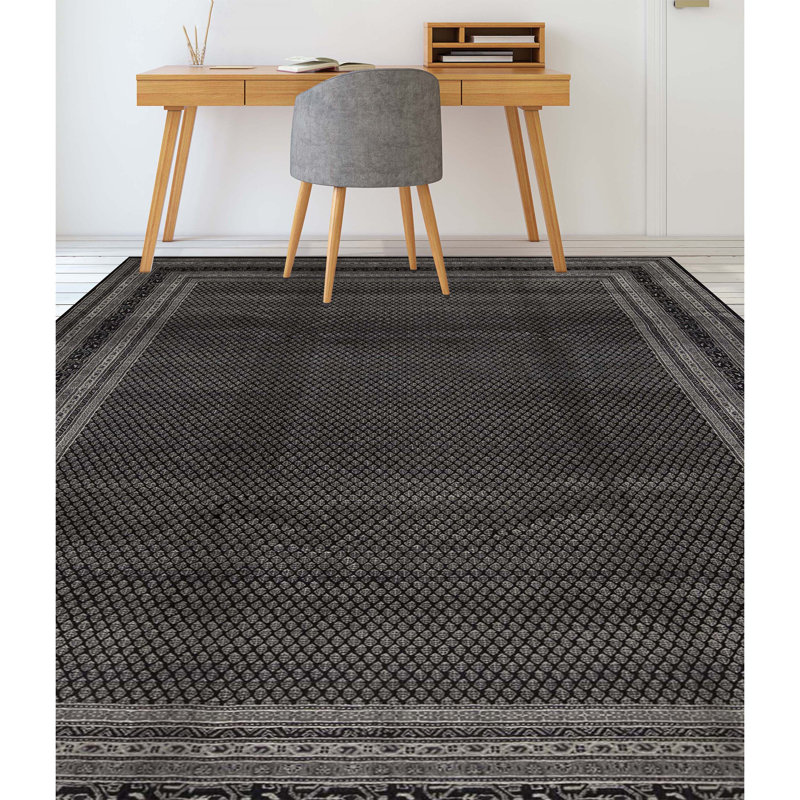 Lori Wool Oriental Area Rug, Rectangle 5'9" x 7'10"