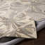 Tapis taupe en laine touffeté à la main Elsberry-871040878