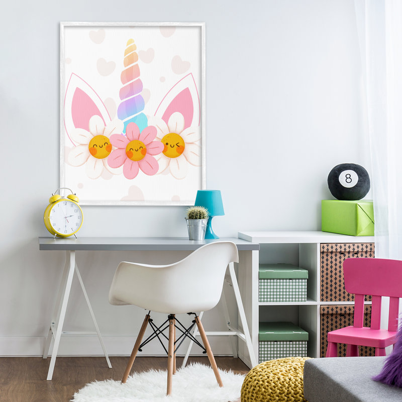 Daisy licorne avec cœurs, estampe numérique, conception de Jesse Keith, H 30 po x l 24 po