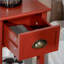 Table basse rouge en bois aggloméré pour le salon / la chambre à coucher, rangement à 2 niveaux et design élégant-1924032220