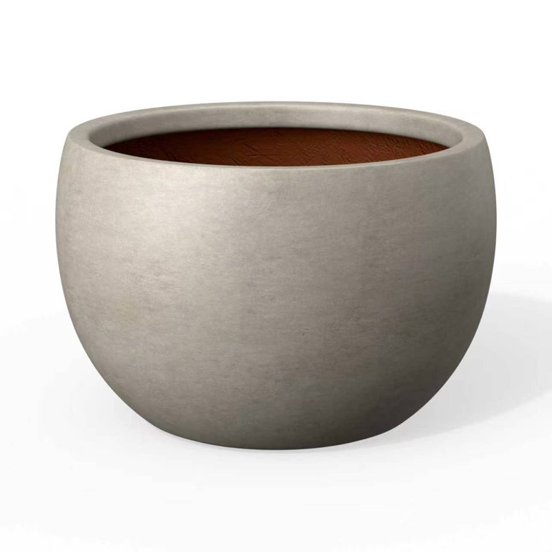Pot à fleurs en ciment Highwoods, H 13 po x l 19 po x P 19 po, Neutral Gray (Upgraded Interior)