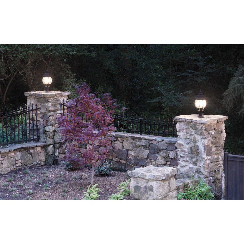 Tête de lanterne texturée 1 lumière 27,75 po Rawson