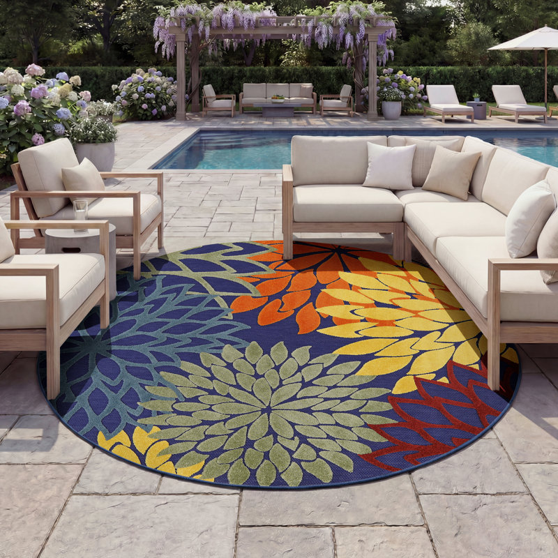 Manorma Floral Indoor/Outdoor Area Rug, Round 7'10"