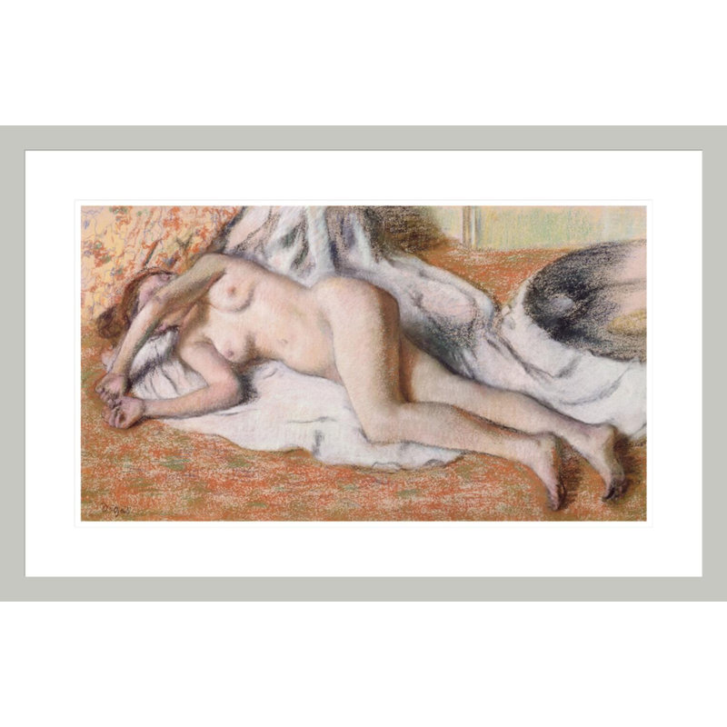 «After the Bath or Inclining Nude» par Edgar Degas, impression giclée encadrée, H 19,34 po x l 29,5 po
