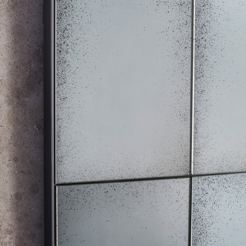 Yentin Metal Flat Wall Mirror