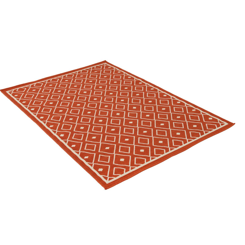 Tapis d'extérieur Preen couleur ivoire rouge, Rectangle 6 pi 1 po x 9 pi