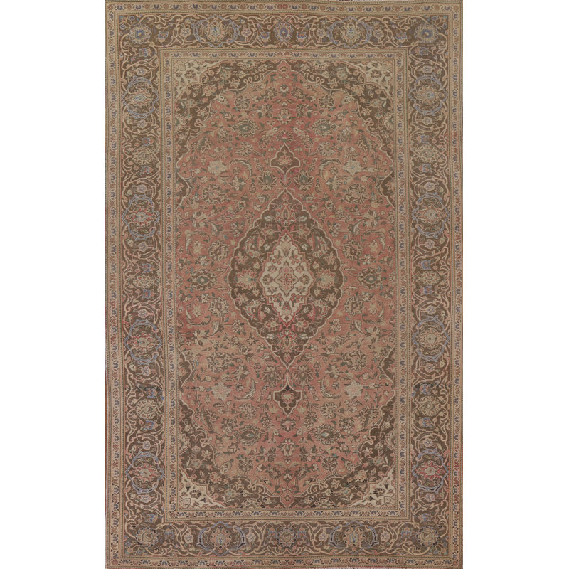 Traditional   Area Rug 7x10