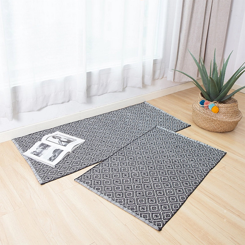 Tapis noir à motif géométrique tissé en losange noir 24 po, Tapis de couloir 2 pi x 4 pi 3 po