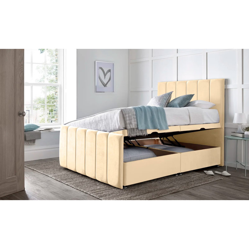Retweet Upholstered Bed, Cream, Small Double (4')