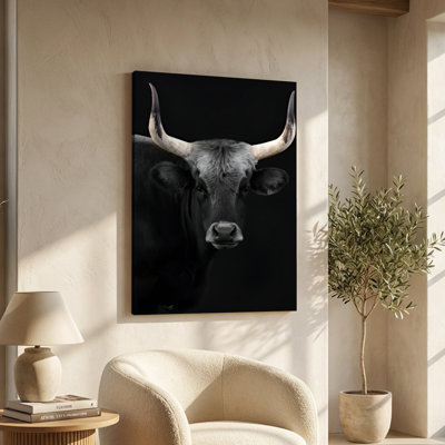 «Majestic Bull», art mural sur toile tendue à contraste élevé noir et blanc - H 24 po x l 36 po x P 1 po